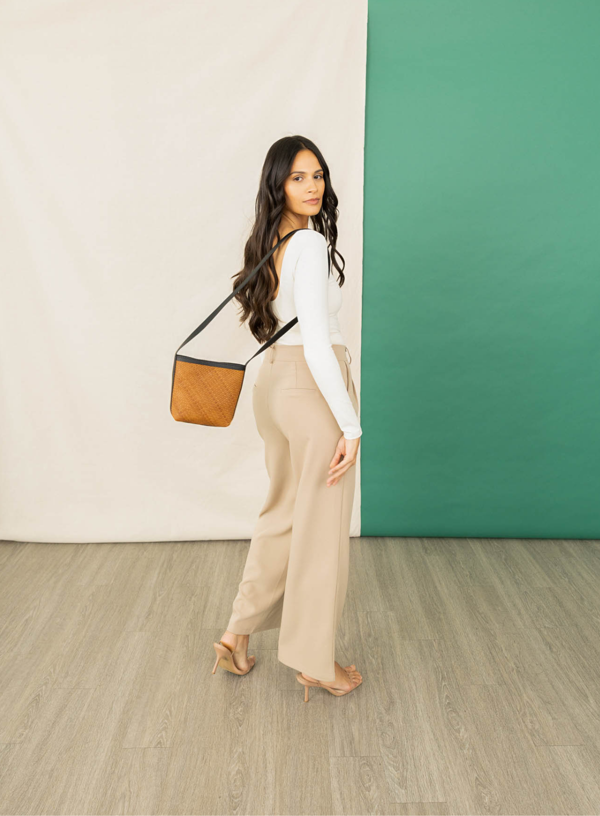 Deux Mains Panye Crossbody Bag, Alternate, color, Cognac