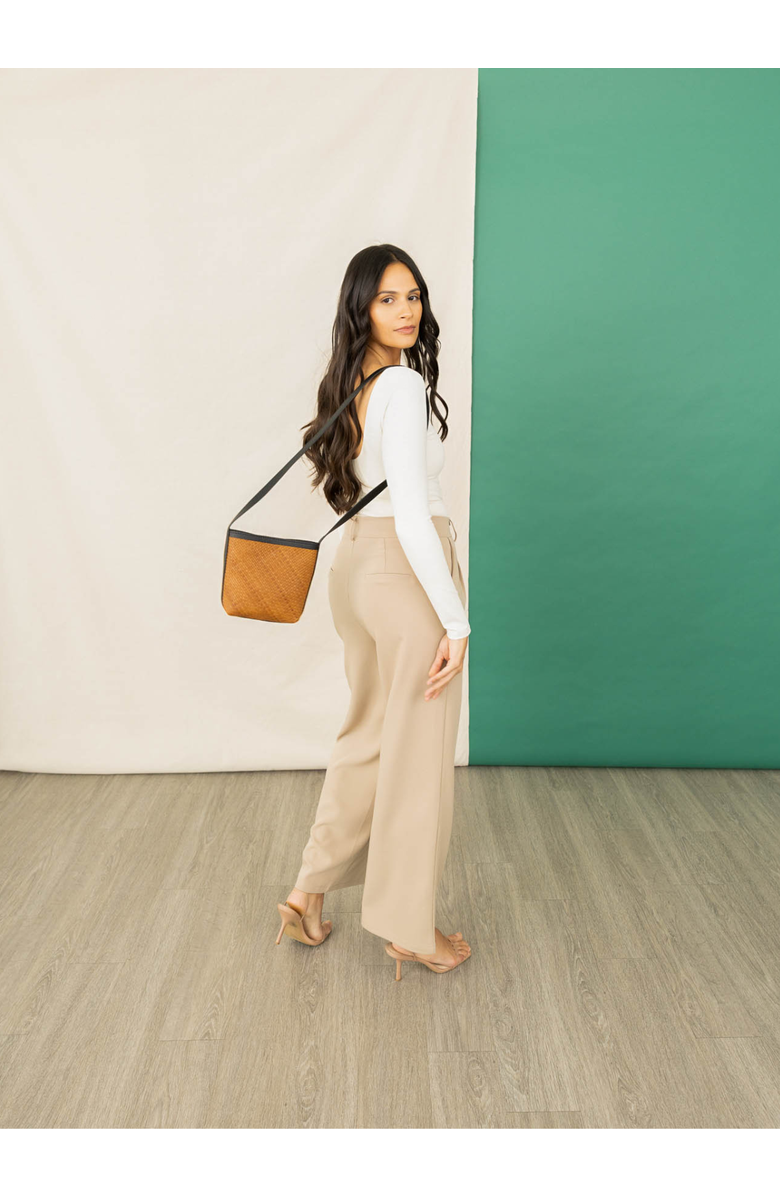 Deux Mains Panye Crossbody Bag, Alternate, color, Cognac