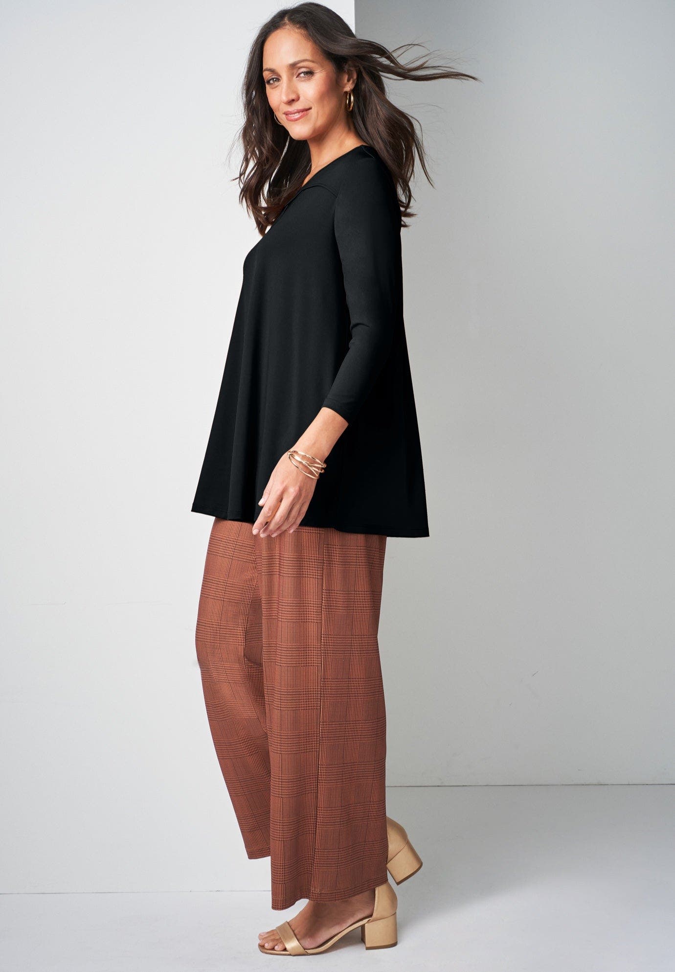 Keyhole Tunic - image 2