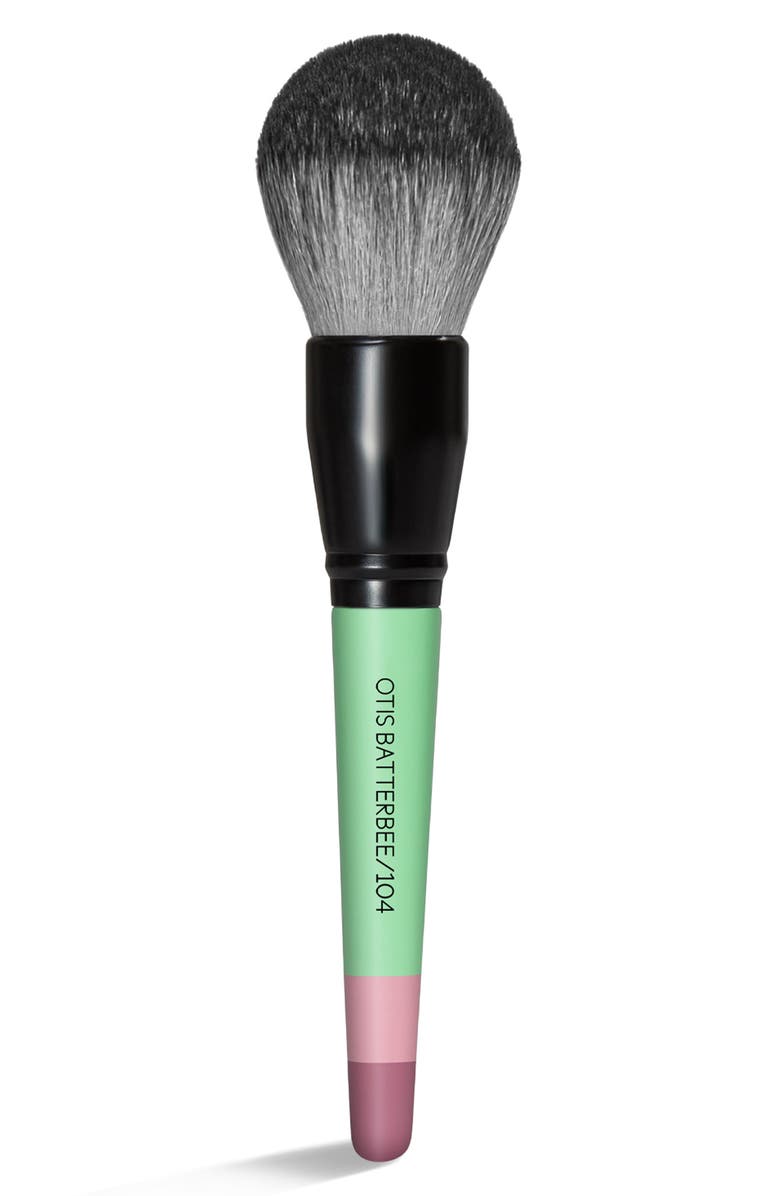 Otis Batterbee Ultimate Face Brush 104, Main, color, Verde
