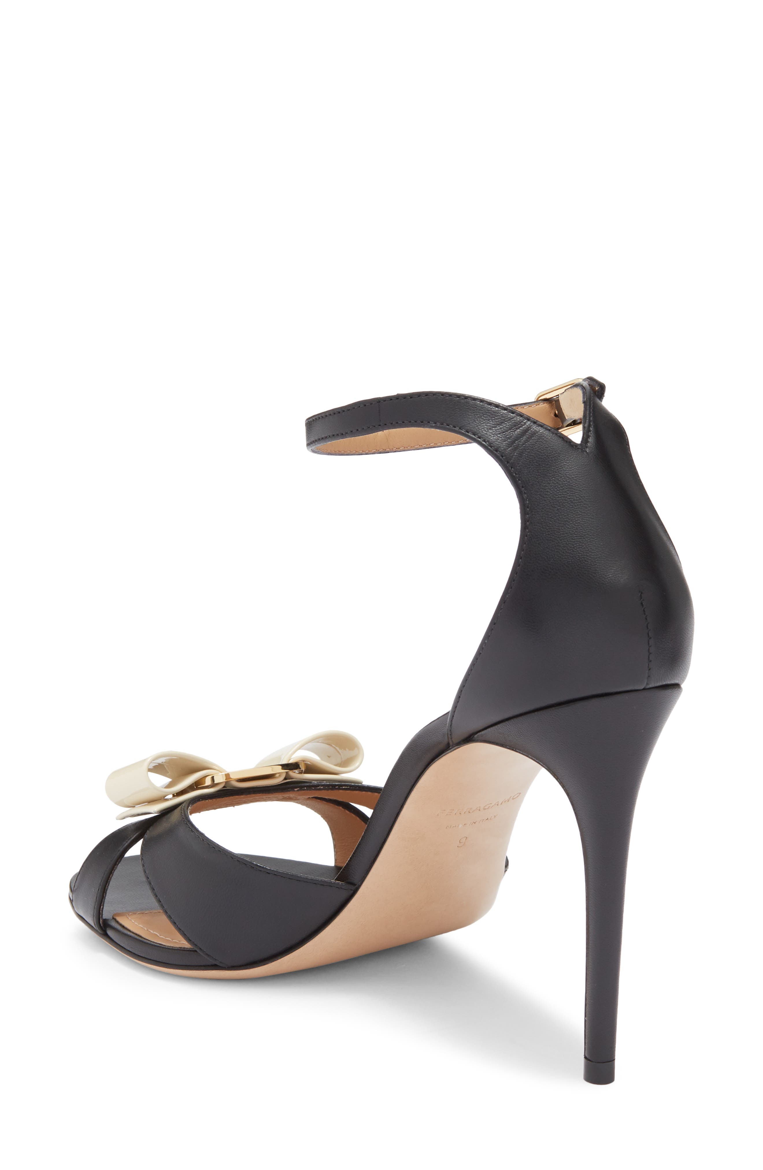 FERRAGAMO Roxy Vara Bow Ankle Strap Sandal, Alternate, color, Nero Biscotto Mascarpone