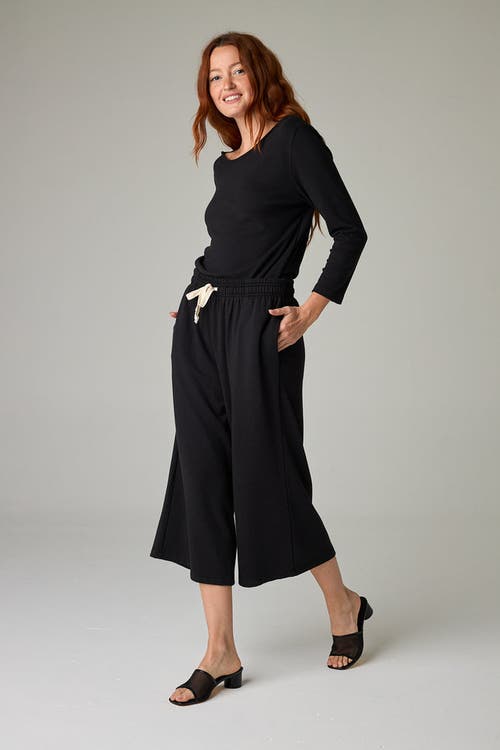 Eavolu Baikal Eco-luxe Fleece Crop Pant In Black