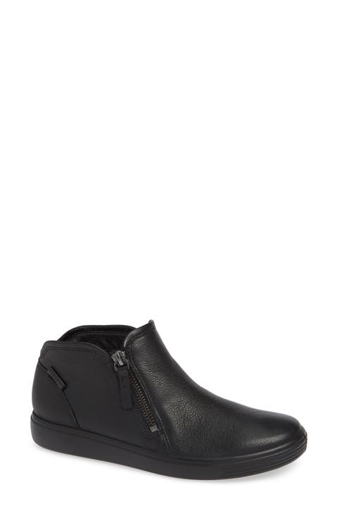 Soft 7 Mid Top Sneaker