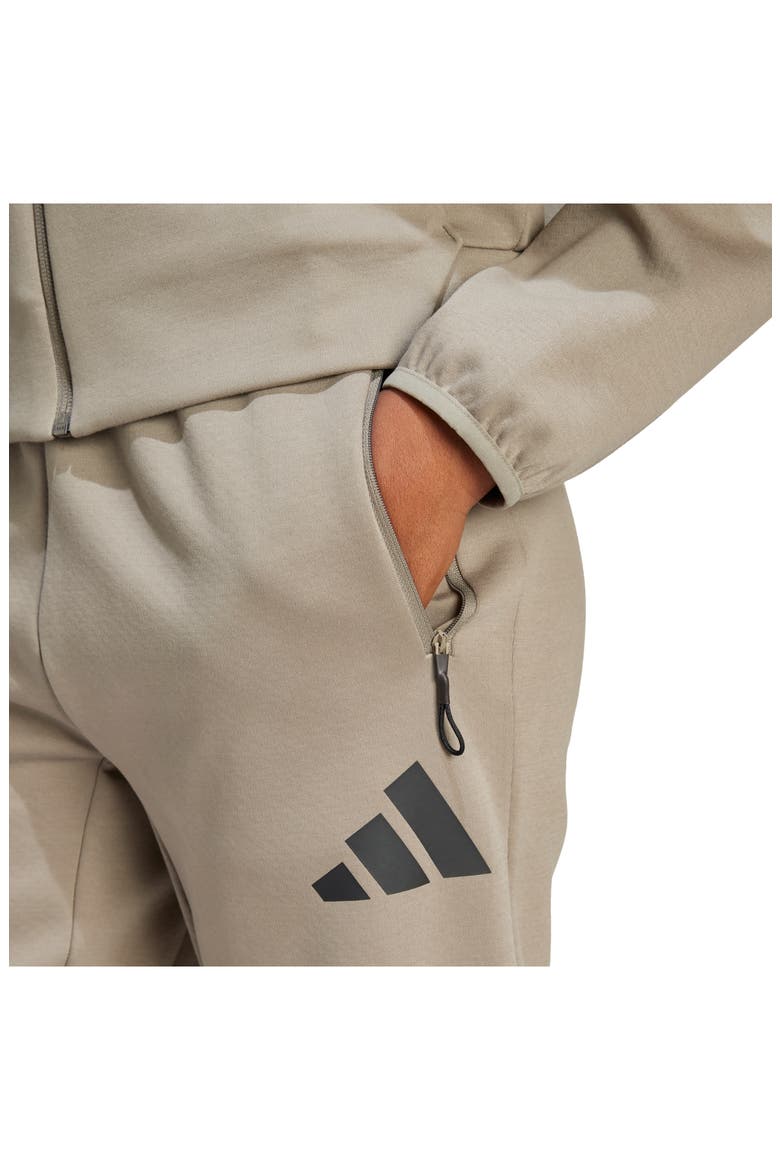 Z.N.E. PRIMEKNIT Training Joggers, Alternate, color, CLAY