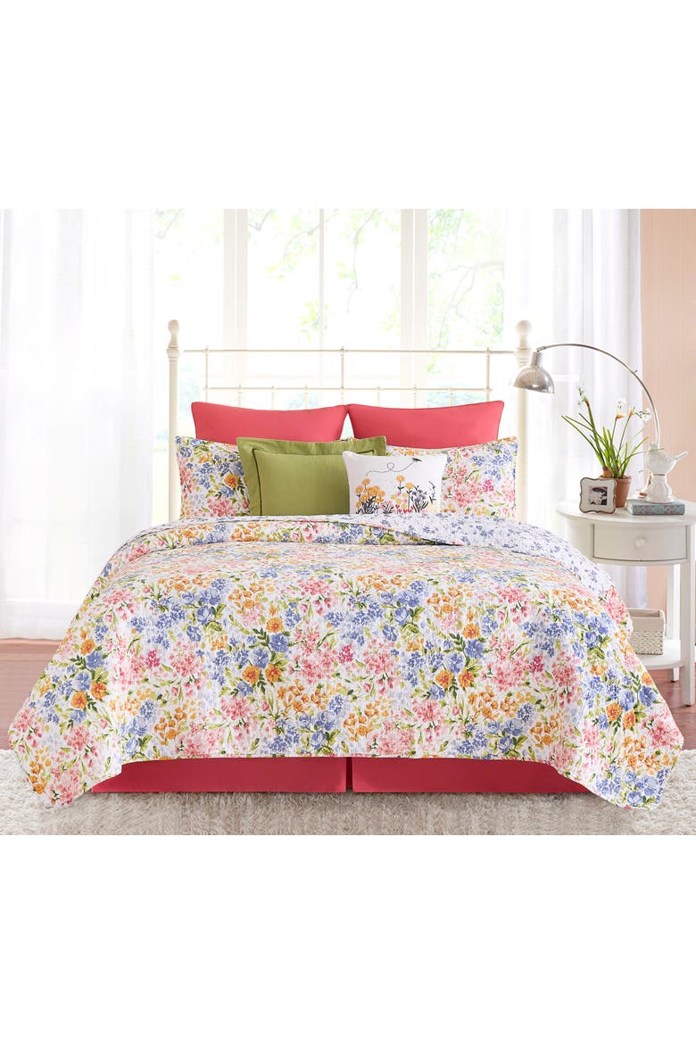 Florian Watercolor Bedding Quilt Collection, Alternate, color, Pink