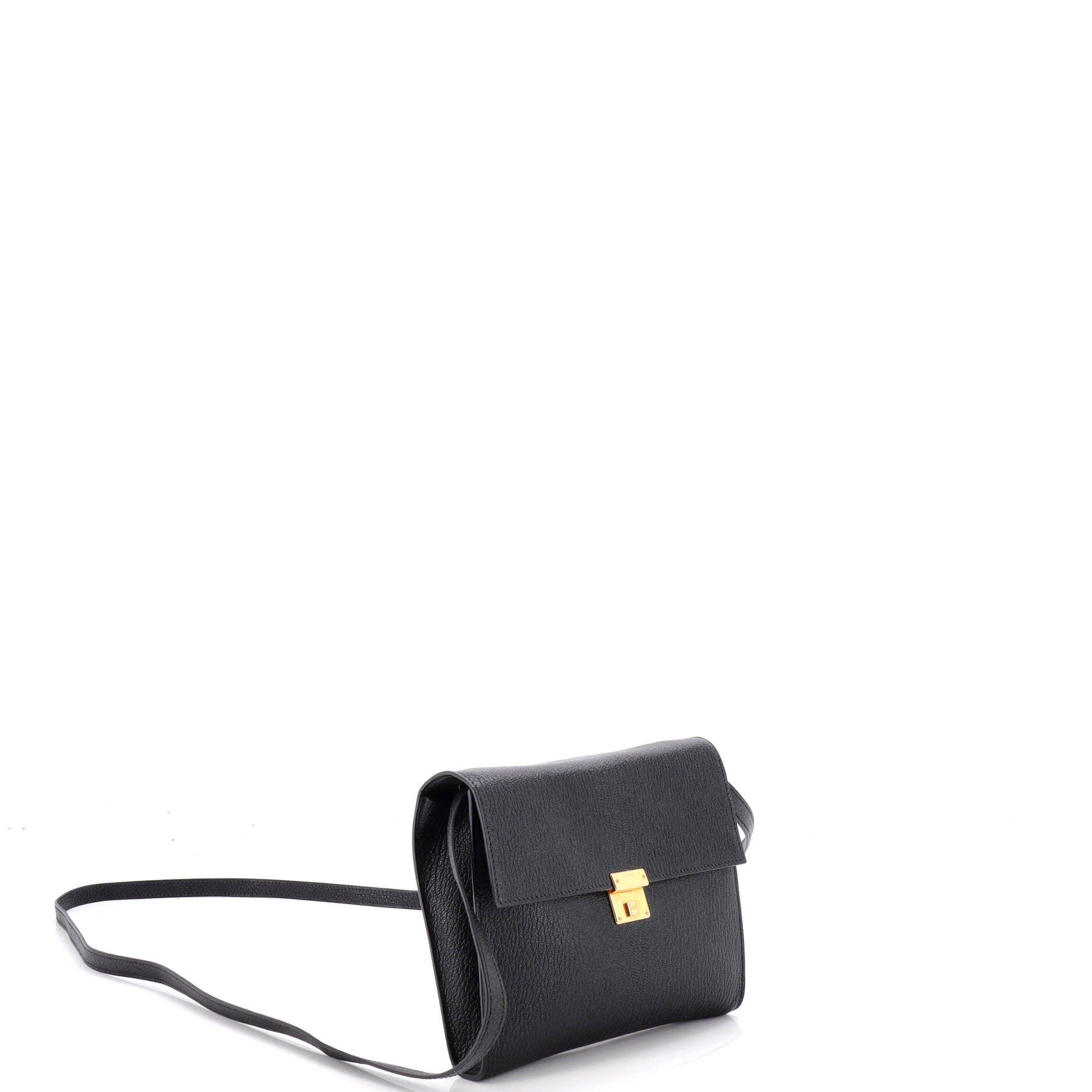 Clic Wallet on Strap Chevre Mysore 16, Alternate, color, Black