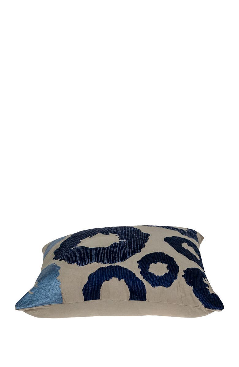 PARKLAND COLLECTION Clove Transitional Beige Throw Pillow, Alternate, color, Beige