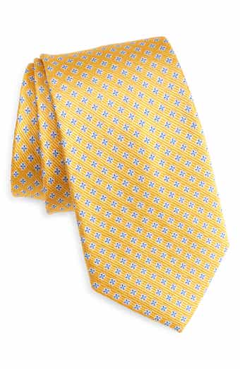 Quatrefoil Medallion Silk Tie