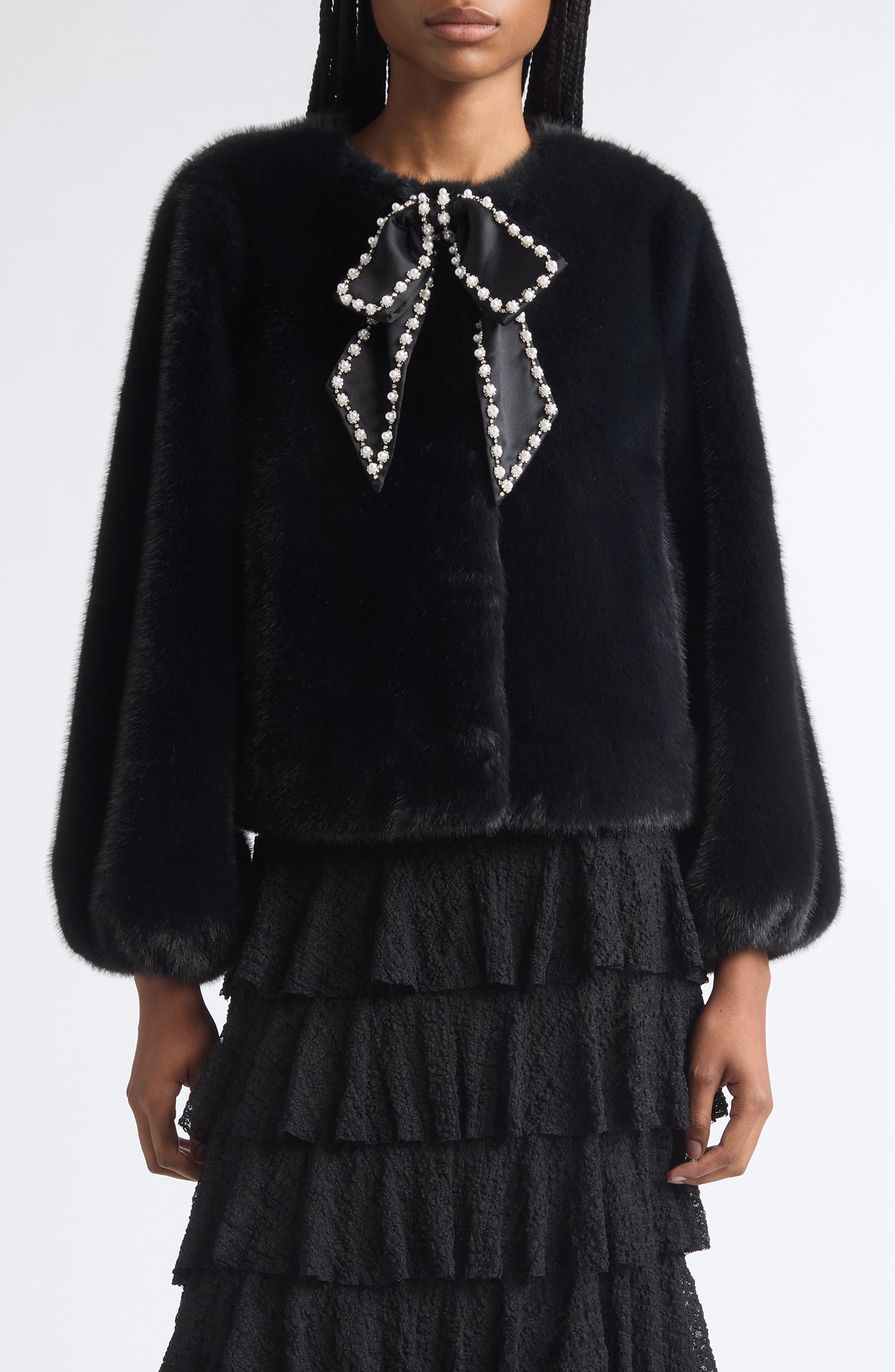 selected BLACK/ BLACK