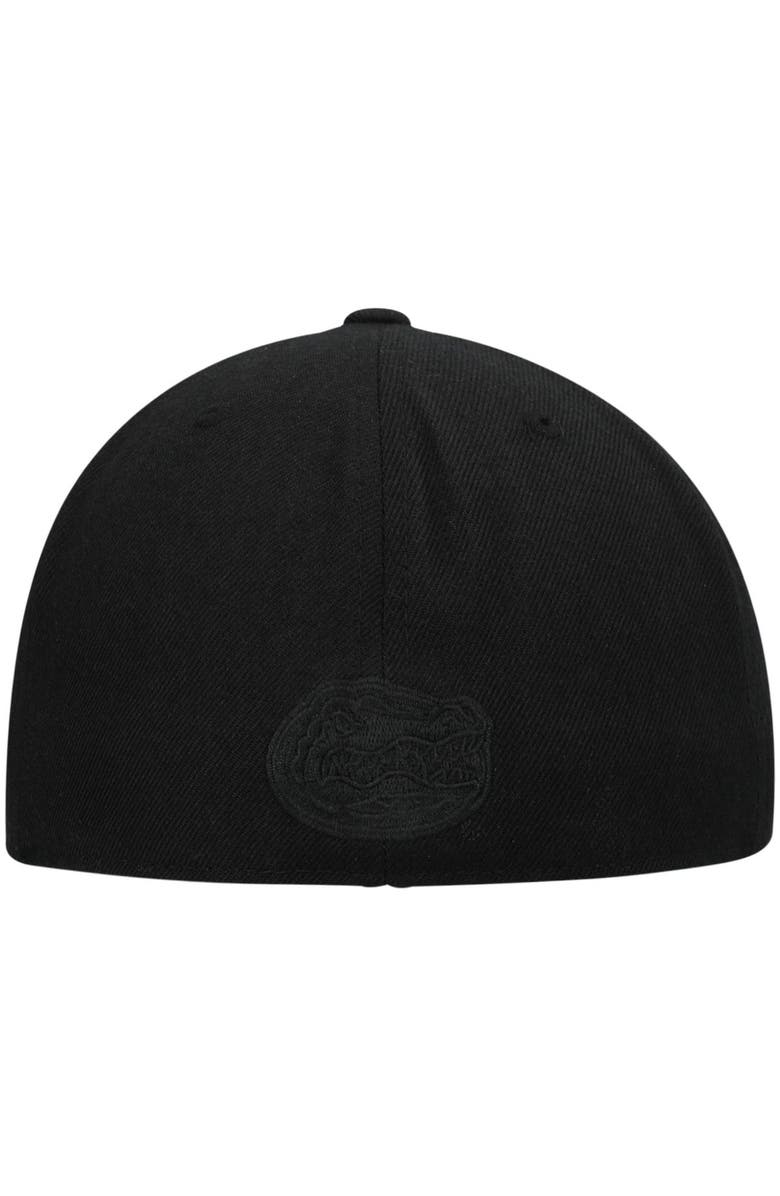 TOP OF THE WORLD Men's Top of the World Florida Gators Black On Black Fitted Hat, Alternate, color, Black
