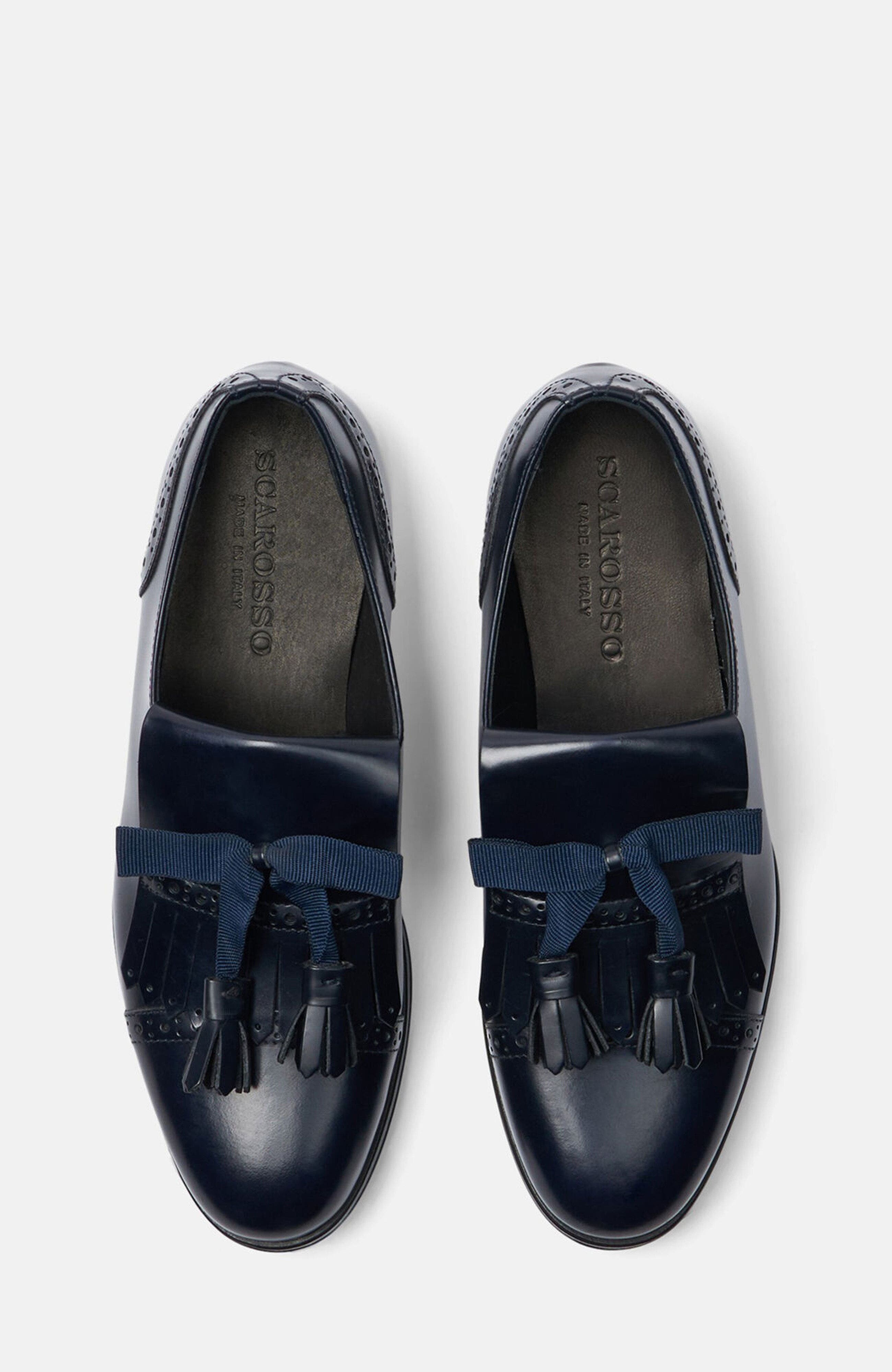 SCAROSSO Lucy Monks, Alternate, color, 