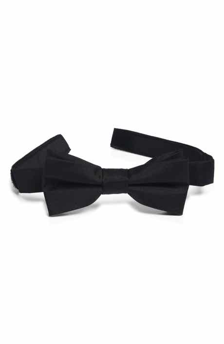 Nordstrom Kids Ugo Solid Satin Bow Tie