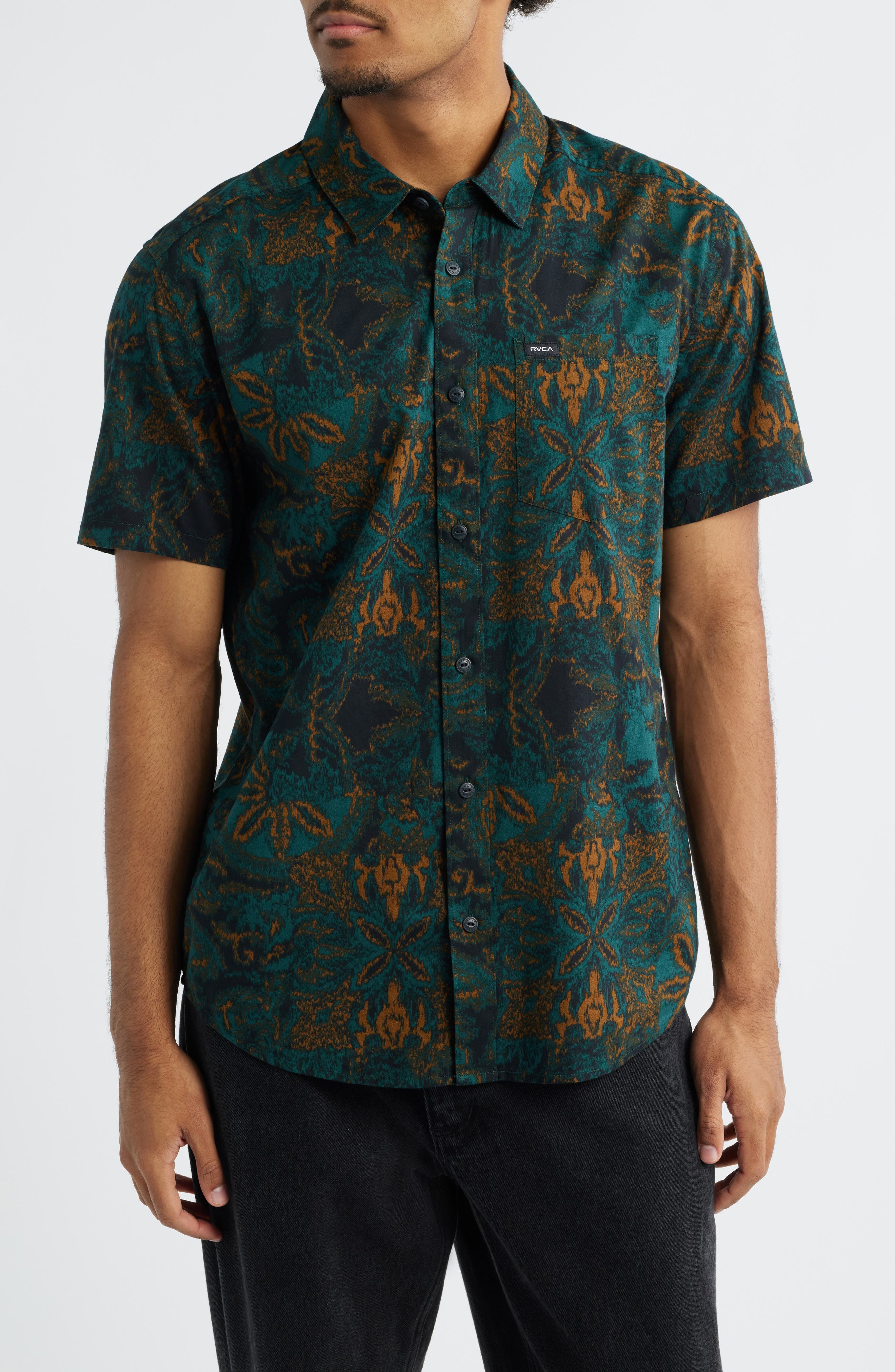 RVCA Sunup Short Sleeve Cotton Blend Button-Up Shirt in Hunter Green 