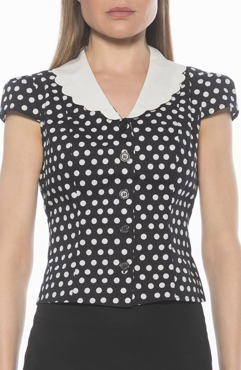 Gulianna Scallop Collar Button-Up Top