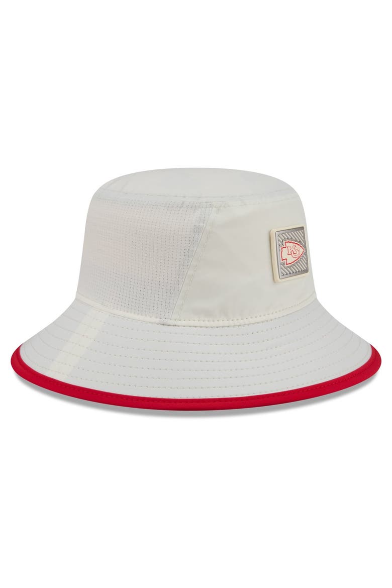 Men's New Era  Cream Kansas City Chiefs 2026 NFL Training Camp Sport Bucket Hat, Alternate, color, Cream