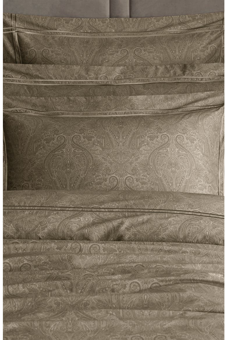 Lavigne pillowcase, Alternate, color, Brown