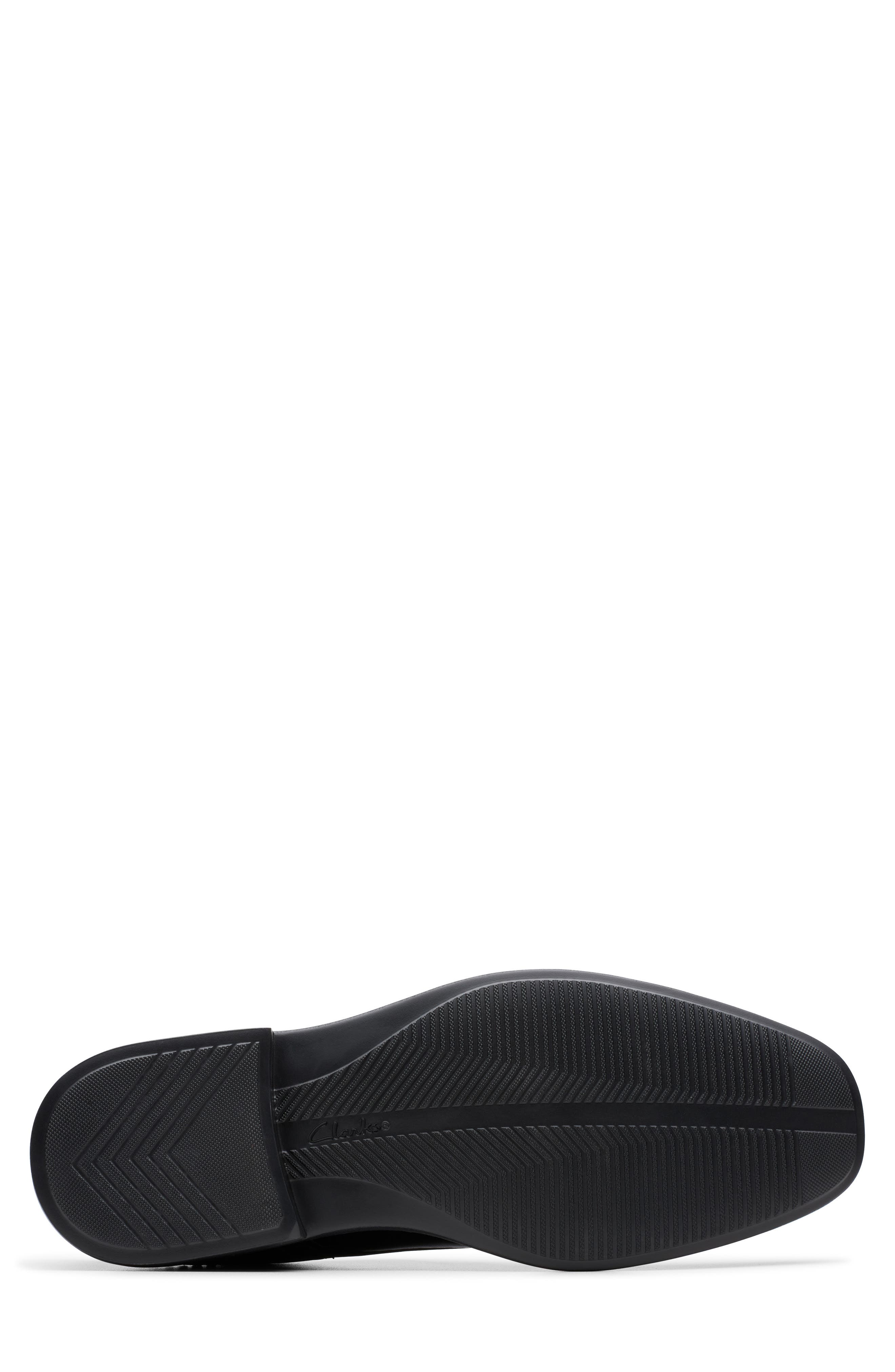 Clarks<sup>®</sup> Dresslite Cap Toe Derby, Alternate, color, Black Leather
