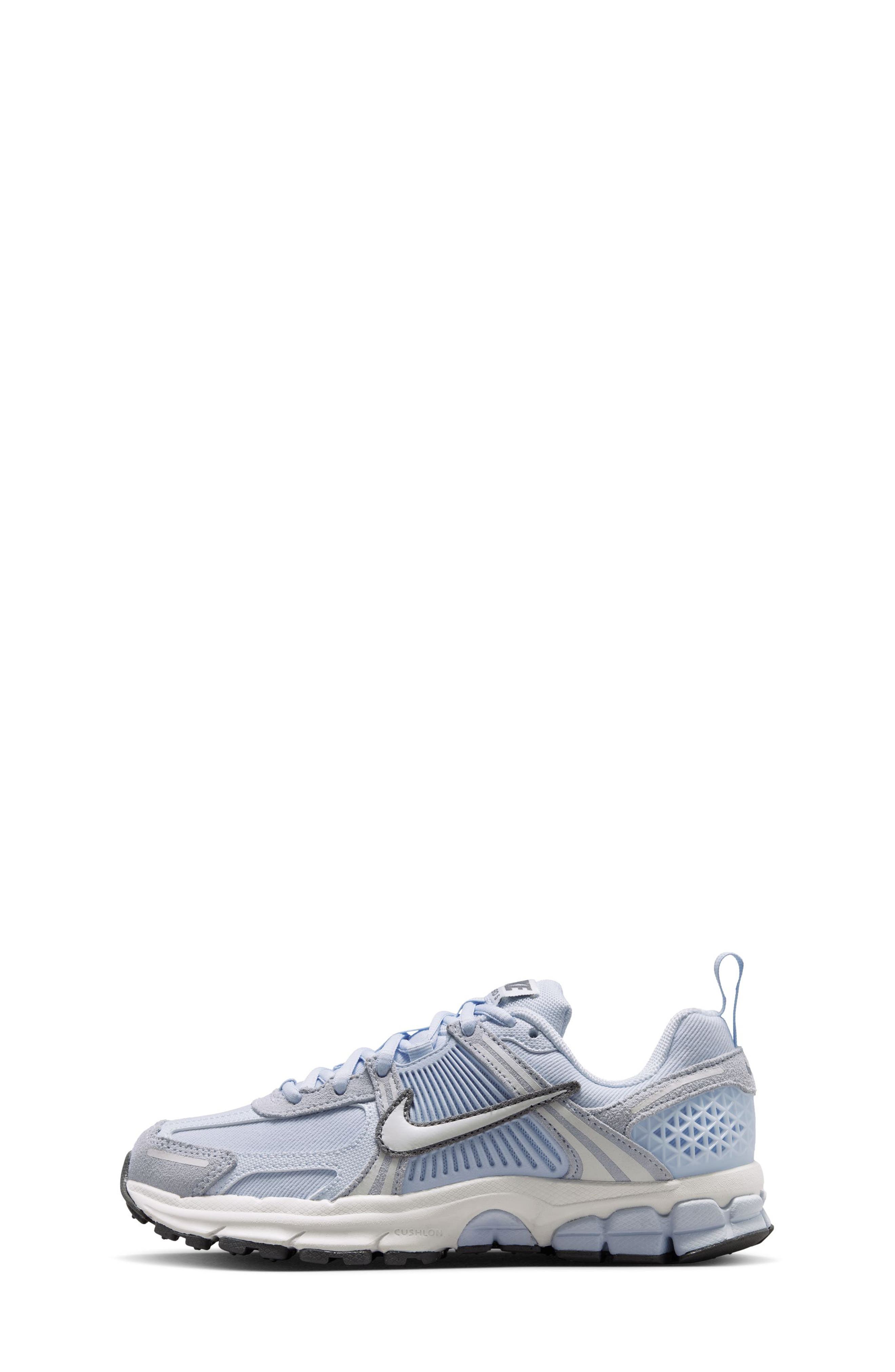Nike Kids' Vomero 5 Sneaker, Alternate, color, Grey/ White/ Pencil Point
