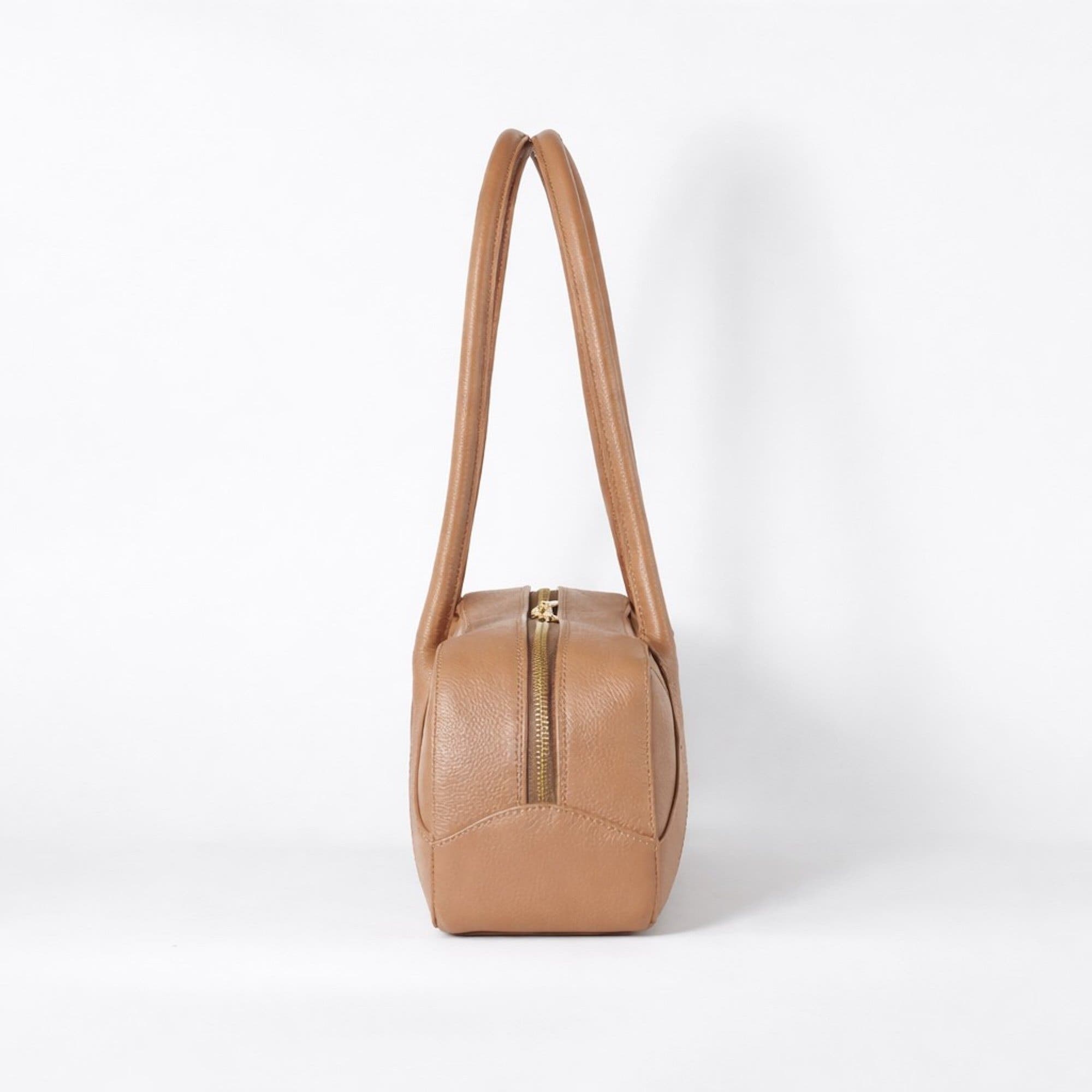 Almaira Sculptural Harmony Handbag, Alternate, color, Honey