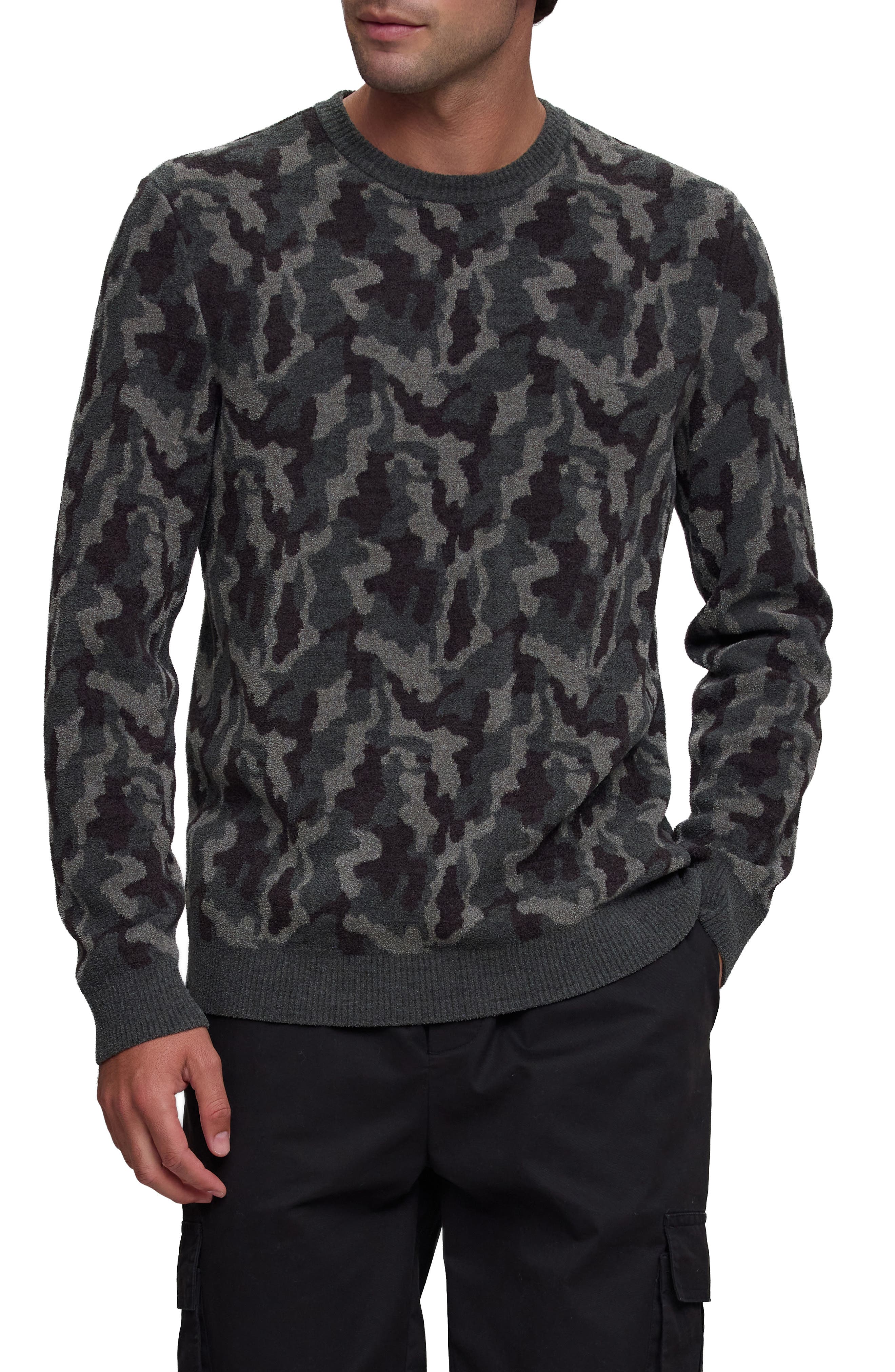 selected GREEN CAMO