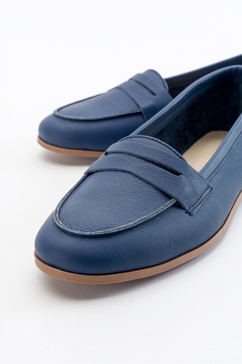 Forever & Always Shoes Dorothy Leather Loafer In Navy Blue Leather