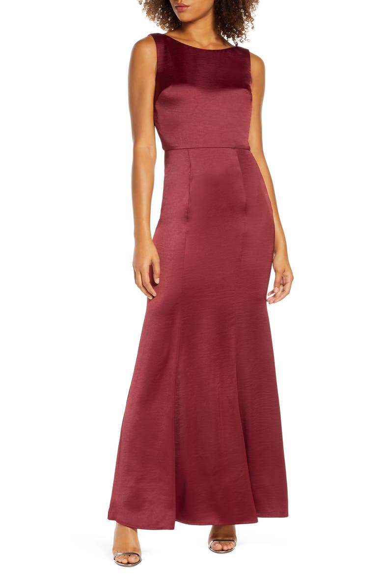 Chi Chi London Lottie Lace Back Satin Trumpet Gown, Main, color,