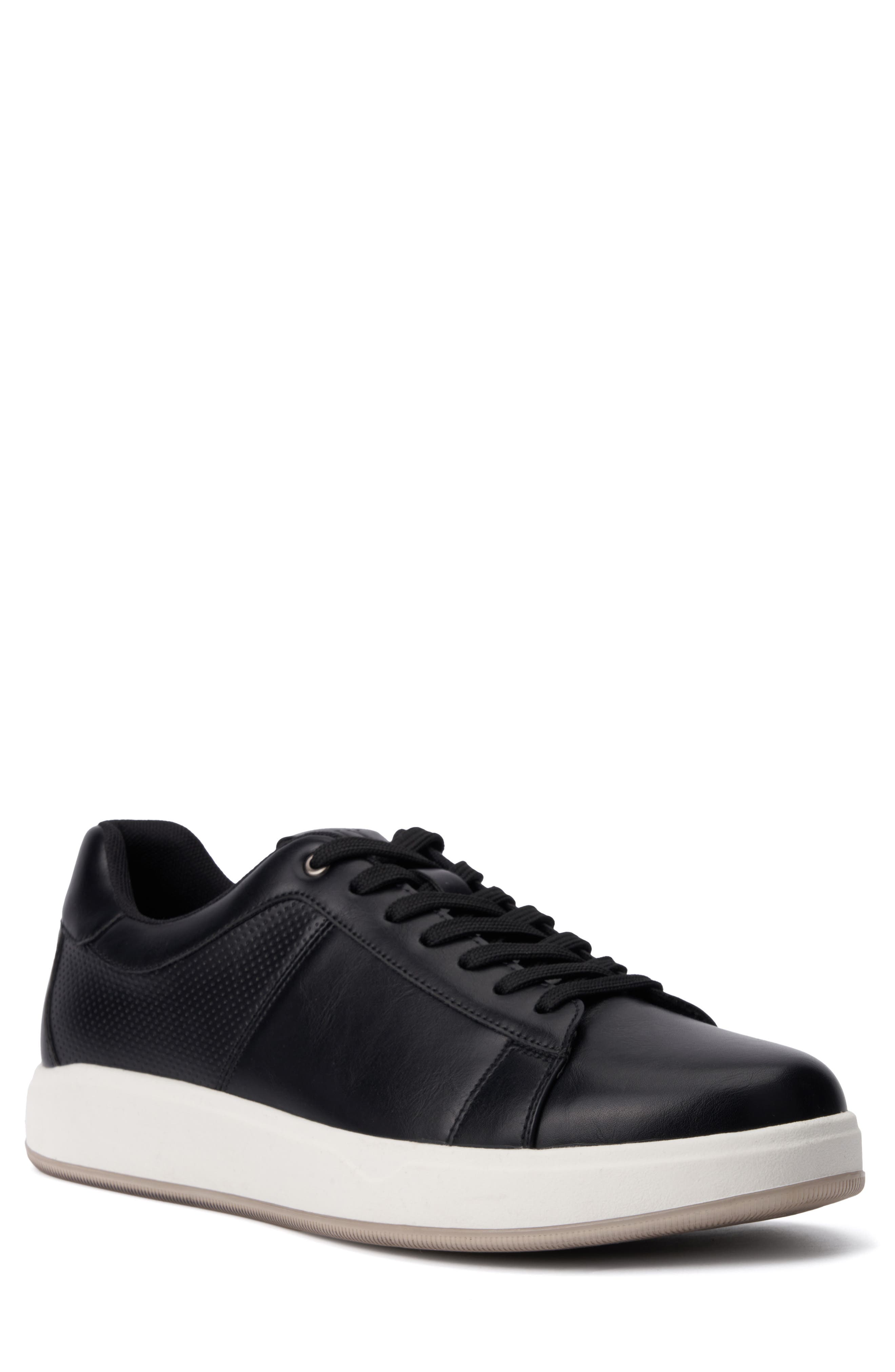 NEW YORK AND COMPANY Brent Low Top Sneaker