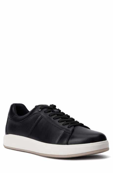 NEW YORK AND COMPANY Brent Low Top Sneaker