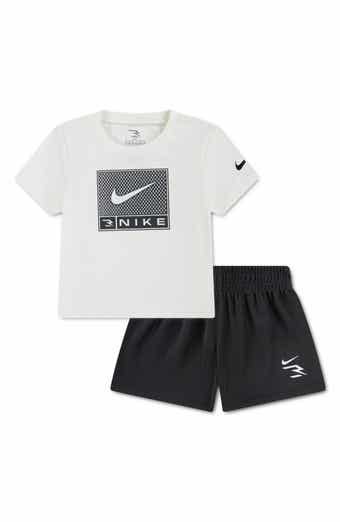 3 Brand Swoosh Logo Graphic T-Shirt & Mesh Shorts Set