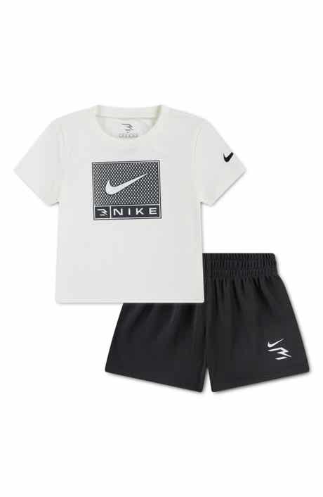 3 Brand Swoosh Logo Graphic T-Shirt & Mesh Shorts Set