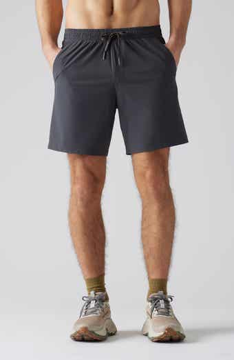 Pursuit 7-Inch Unlined Training Shorts