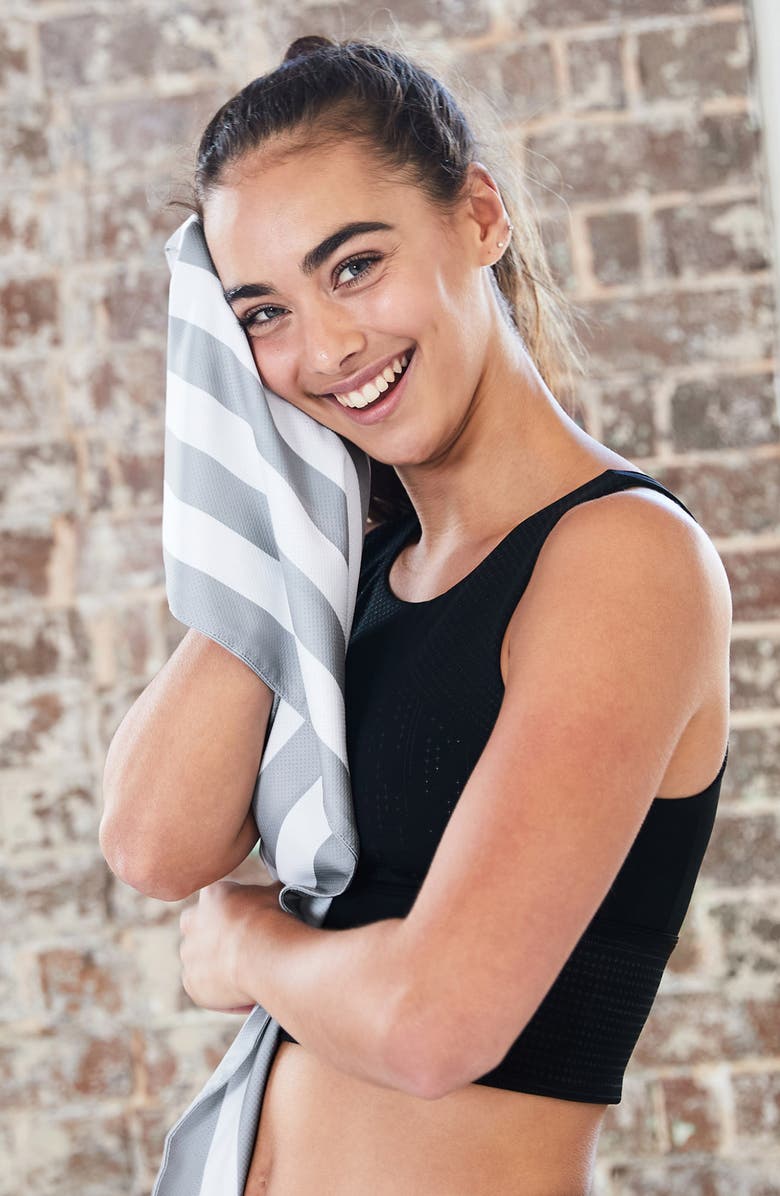 DOCK AND BAY Cooling Towel, Alternate, color, Goa Grey