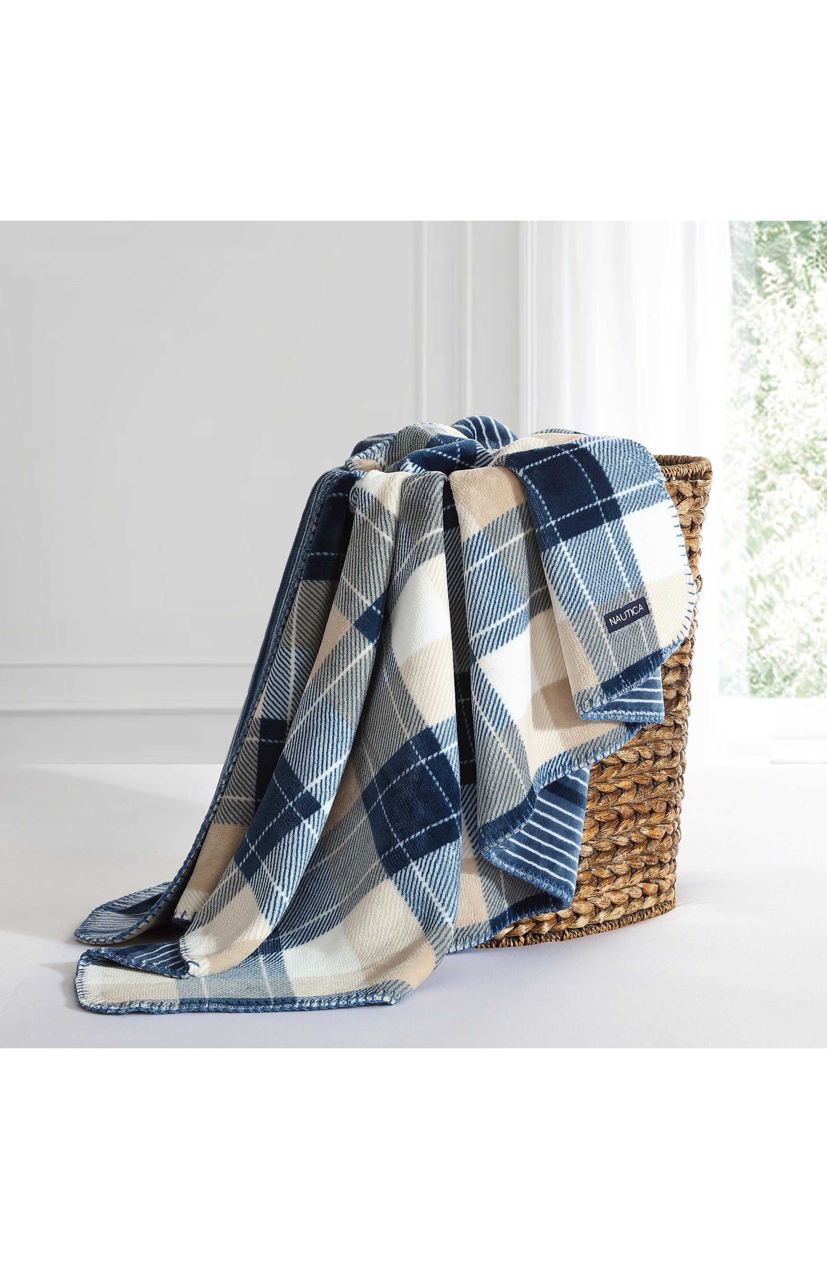 Buffalo Plaid Throw Blanket