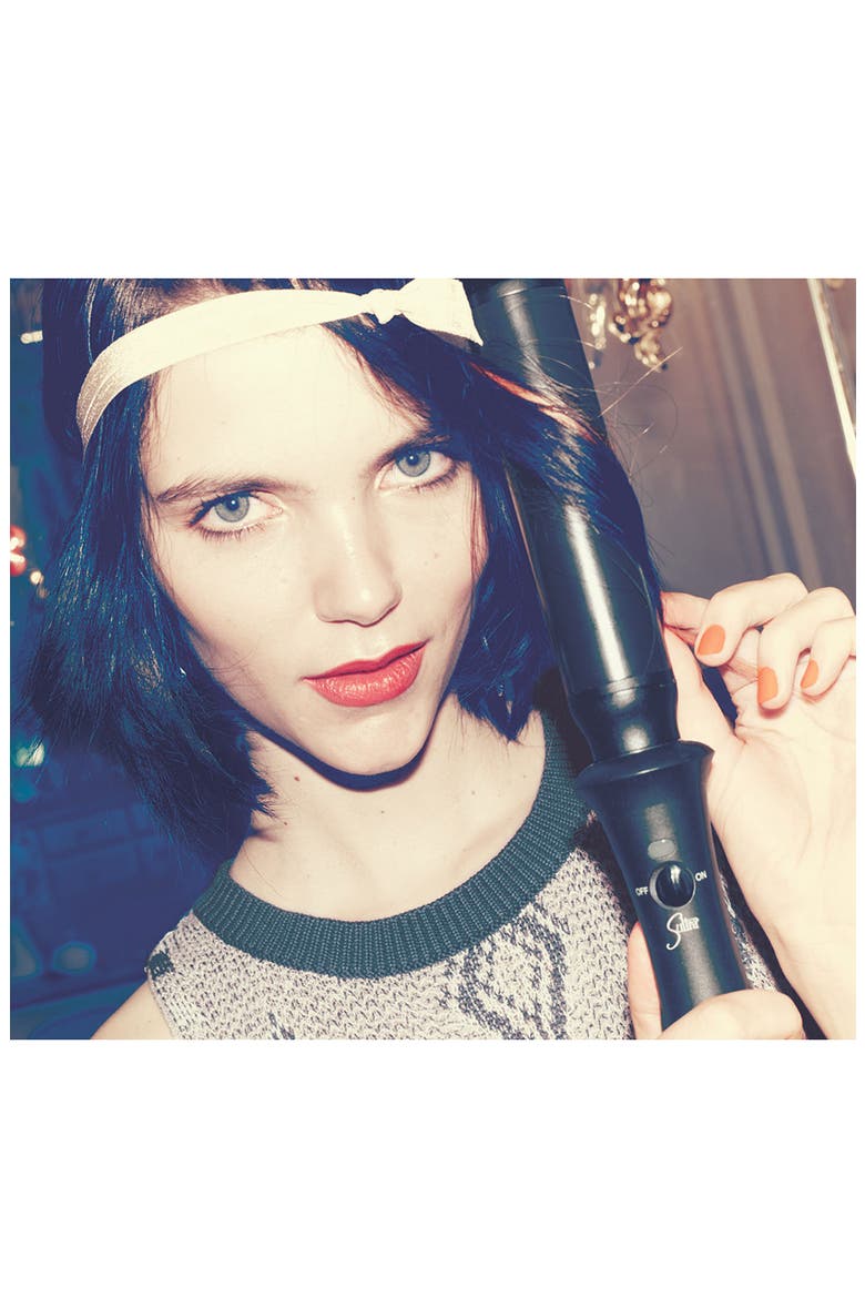 'The Bombshell™' 1.5-Inch Rod Curling Iron, Alternate, color, BLACK
