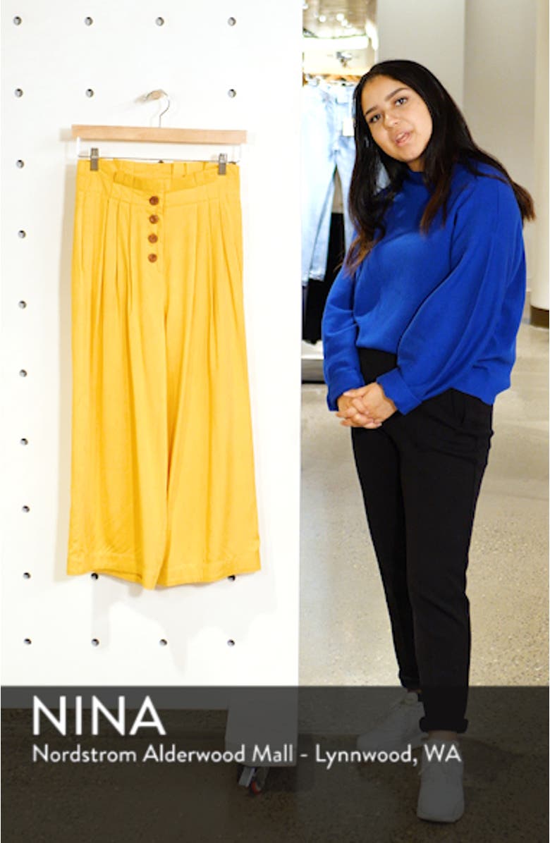 Pleated Crop Trousers, sales video thumbnail