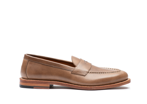 Traveler Penny Loafer