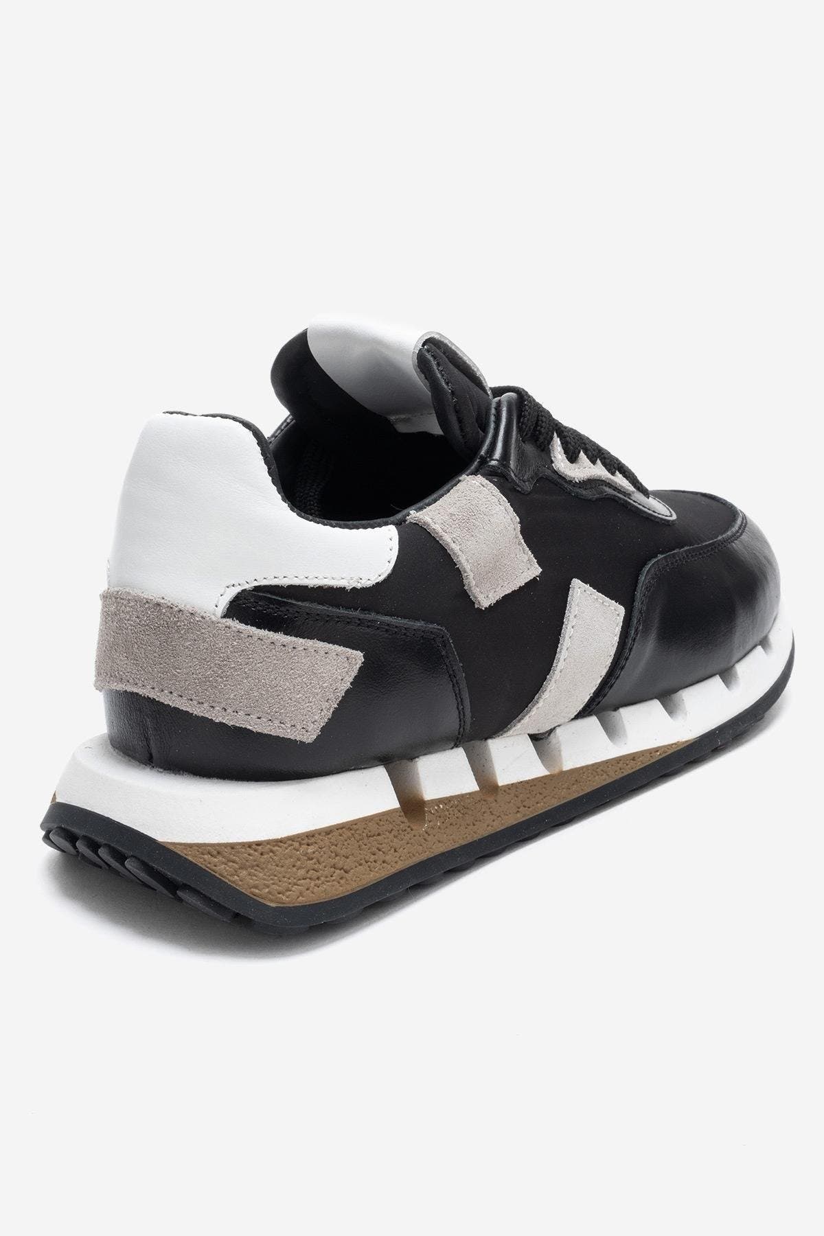 Forever & Always Shoes Vian Leather Platform Sneaker, Alternate, color, Black