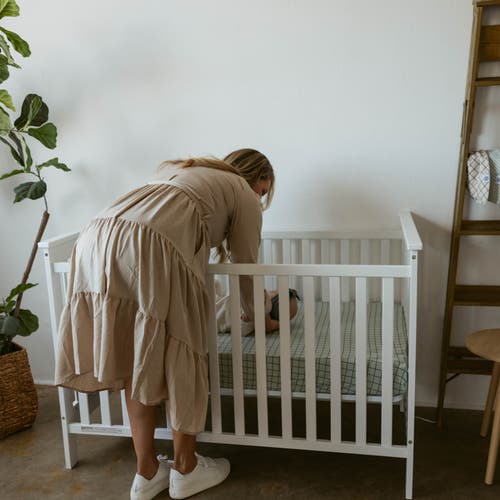 Parker Baby Co. Crib Sheets In Sage Windowpane