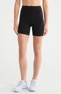 SPLITS59 Airweight Bike Shorts