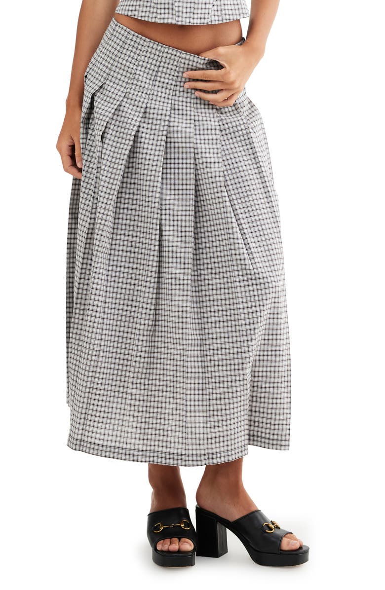 LIONESS Fame Plaid Pleated Midi Skirt, Main, color, 