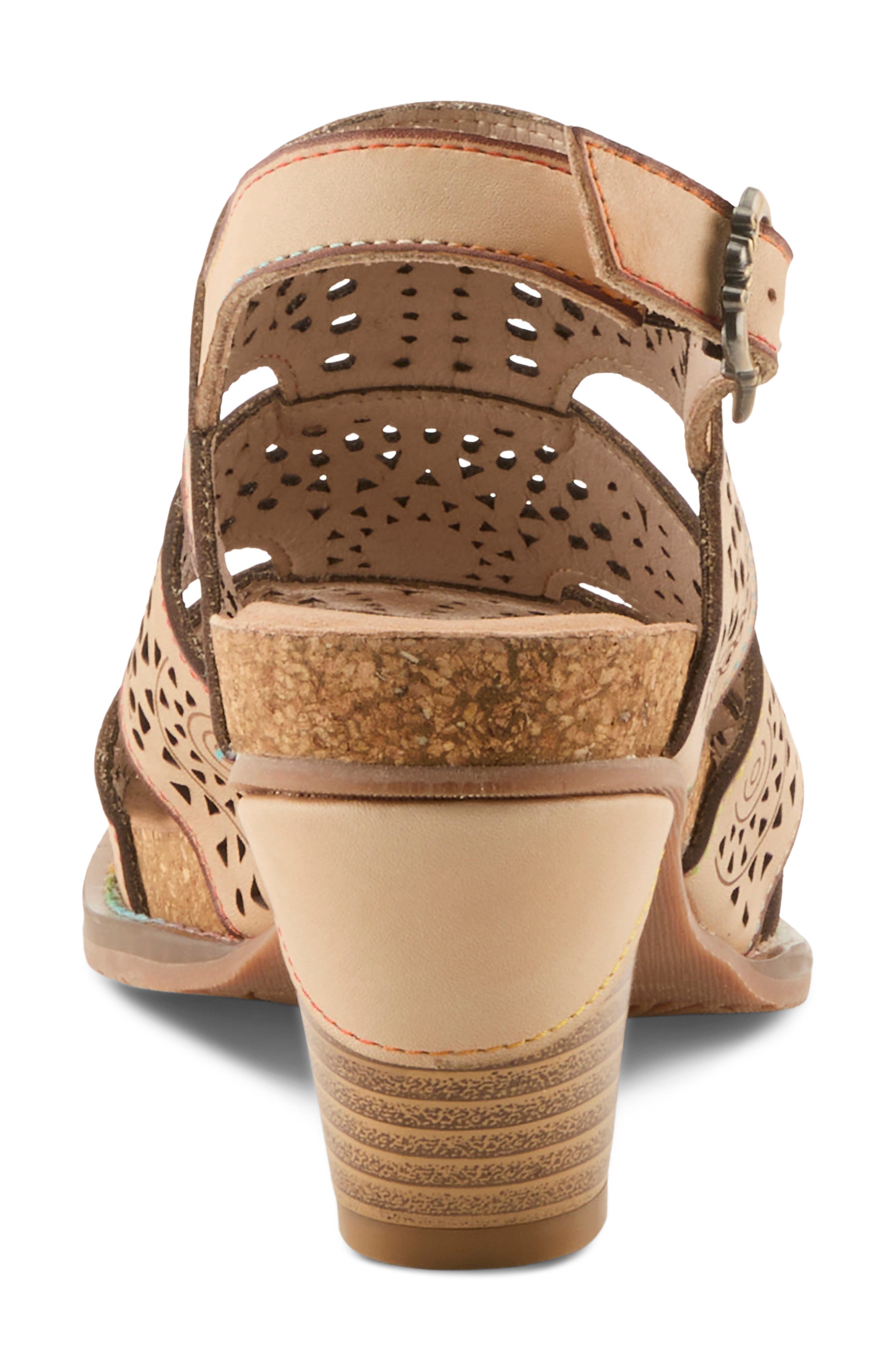 L'Artiste by Spring Step Perfdfection Slingback Sandal, Alternate, color, Light Tan