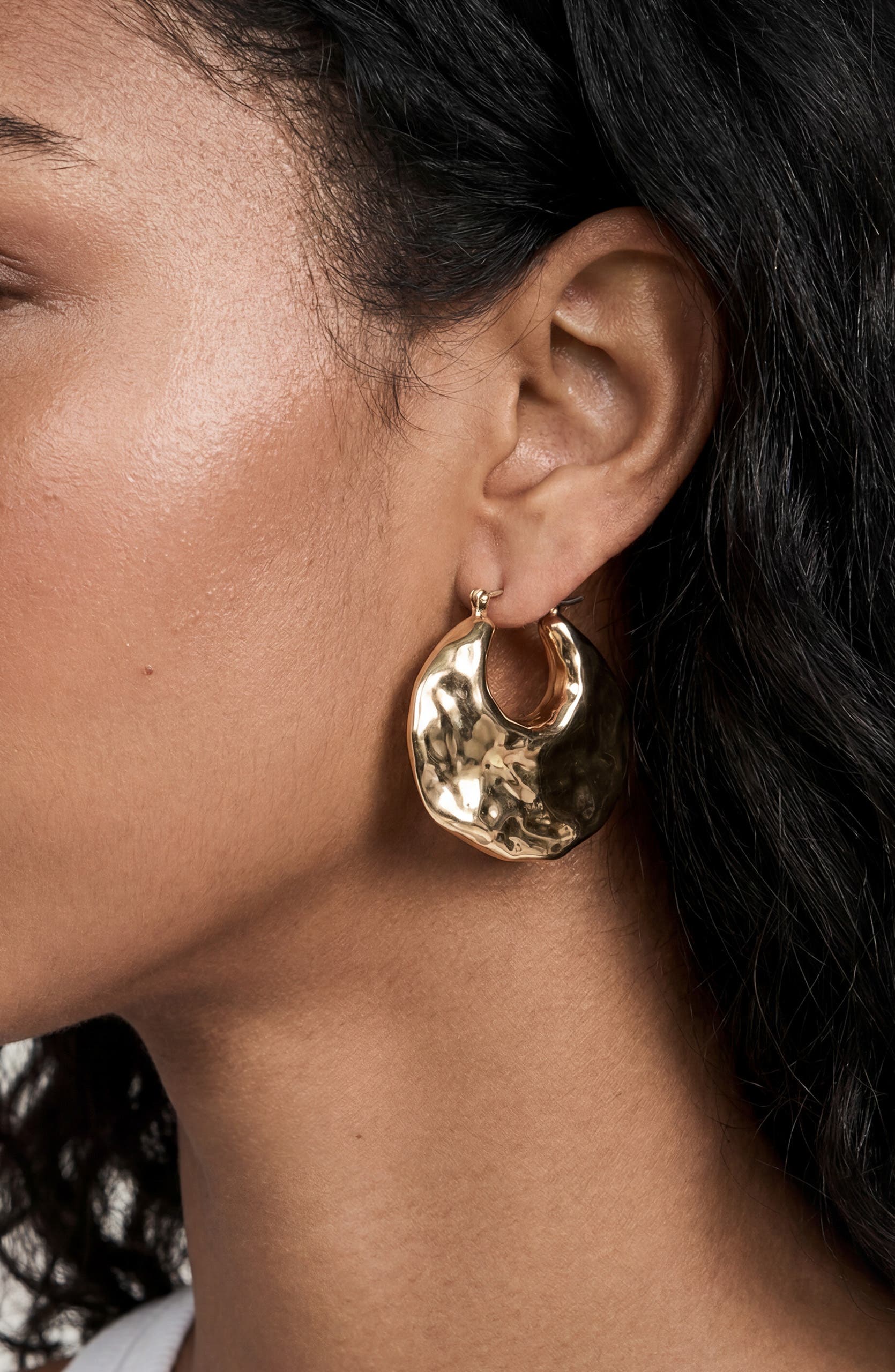 Ettika Hammered Hinge Hoop Earrings (Women) | Nordstromrack