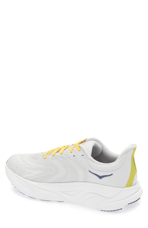 Hoka Arahi 8 Running Shoe In Gray