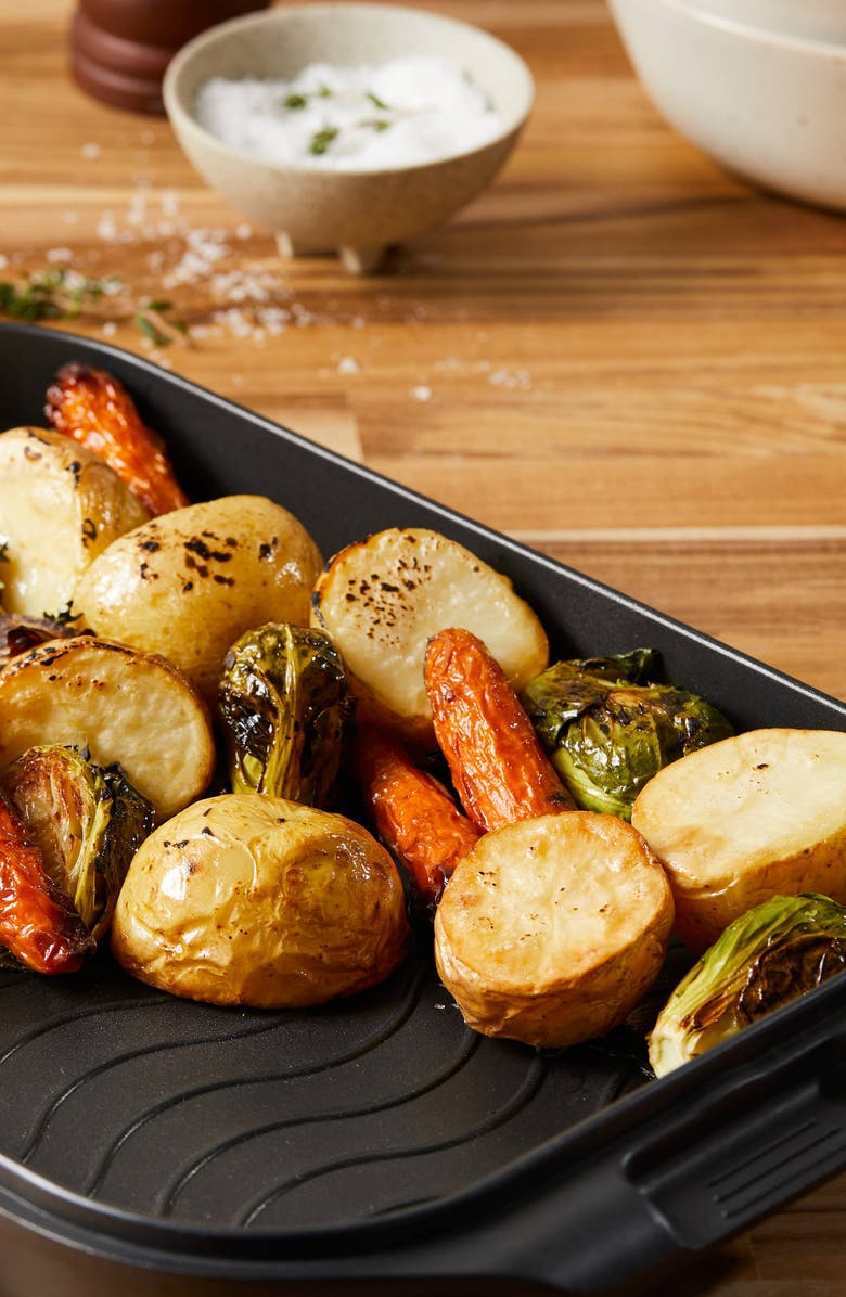 Cuisine::pro<sup
®</sup
iD3<sup
®</sup
Roaster with Grill 13", Alternate, color, Black