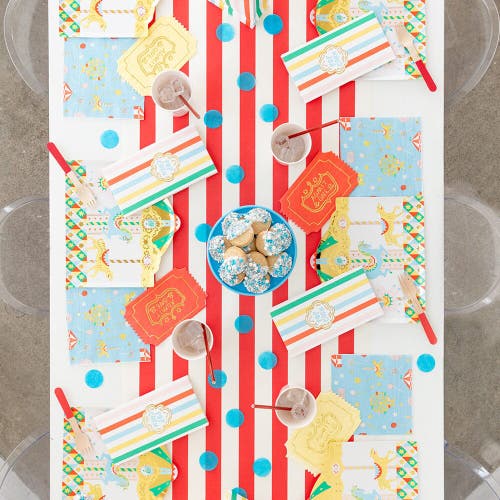 Daydream Society Off To The Fair Large Plates In Assorted Pre-pack