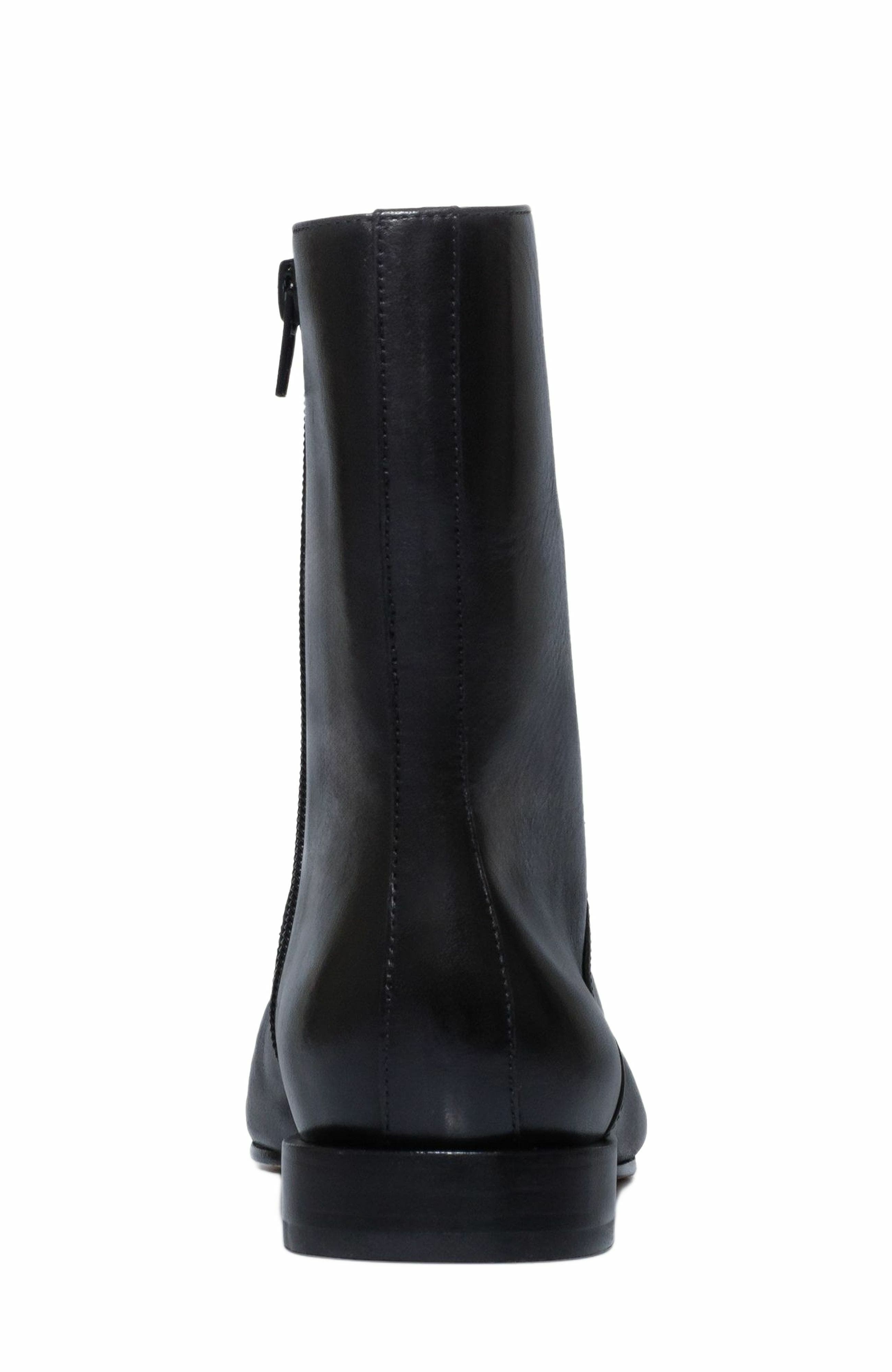 Bernardo Footwear Pierce Ankle Bootie, Alternate, color, 