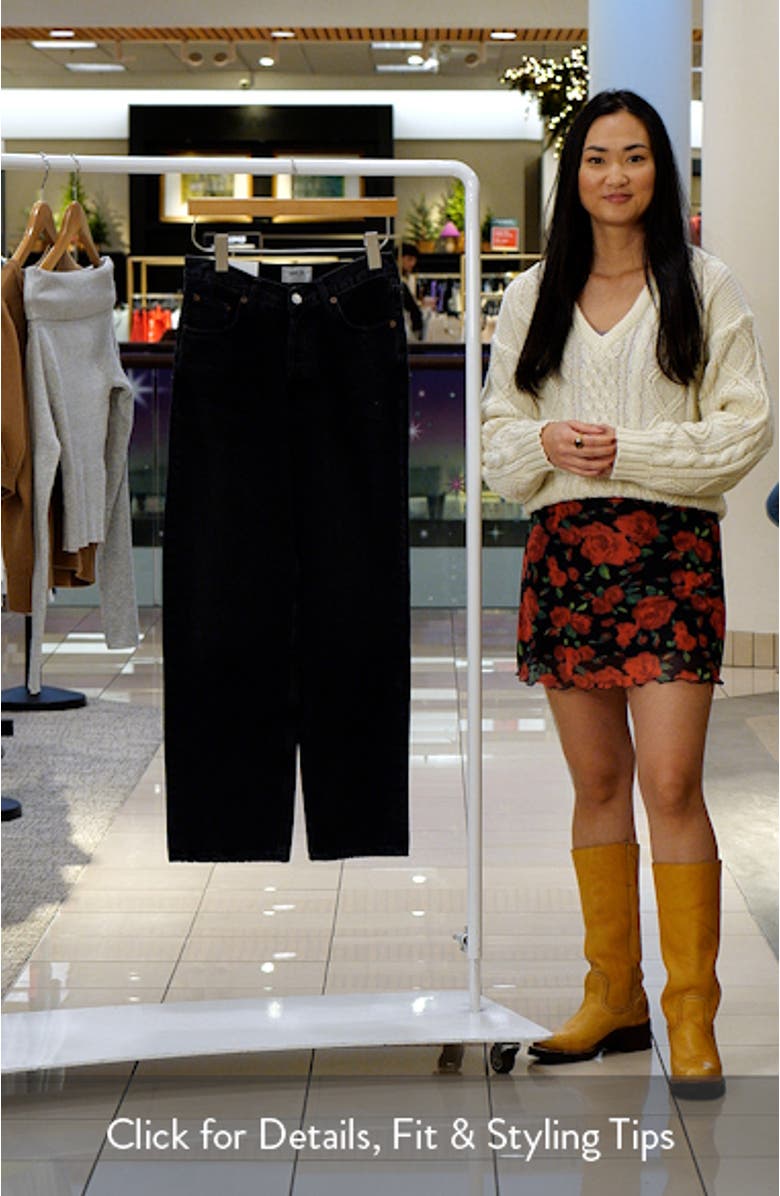 V-Waist Baggy Straight Leg Jeans, sales video thumbnail