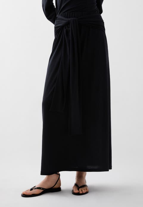 Ic Knot Skirt
