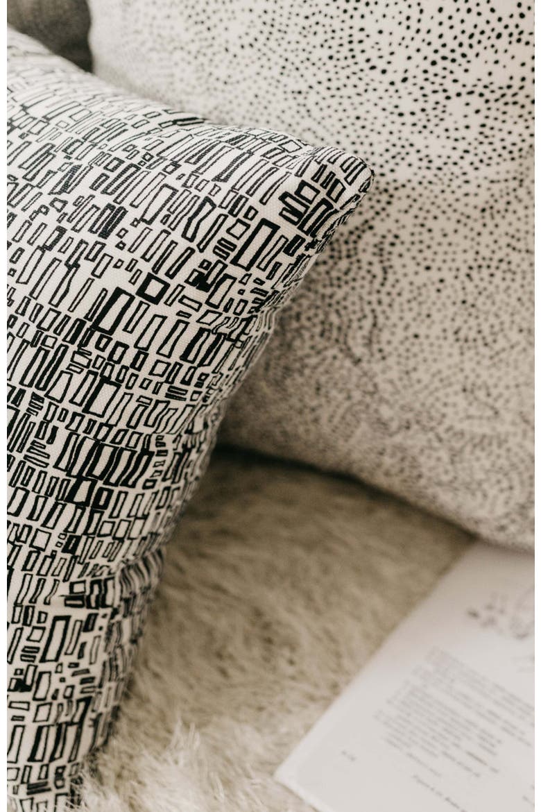 Palizada in Albatross 16" x 20" Pillow, Alternate, color, Albatross