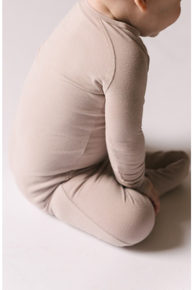 Fitted Organic Cotton One-Piece Footie Pajamas, Alternate, color, PALE PINK